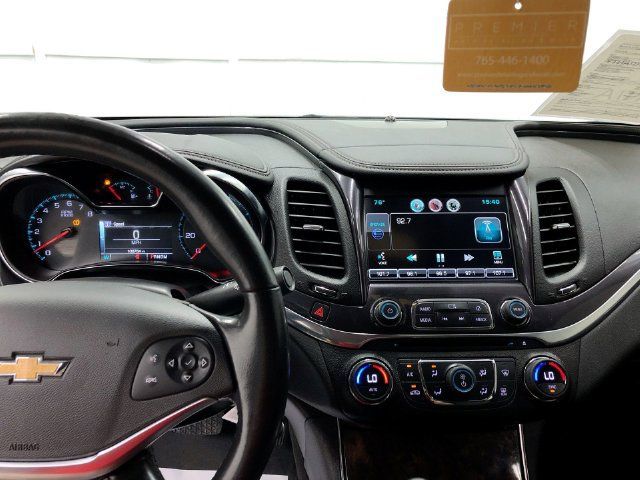 Used 2015 Chevrolet Impala LT FWD image 19