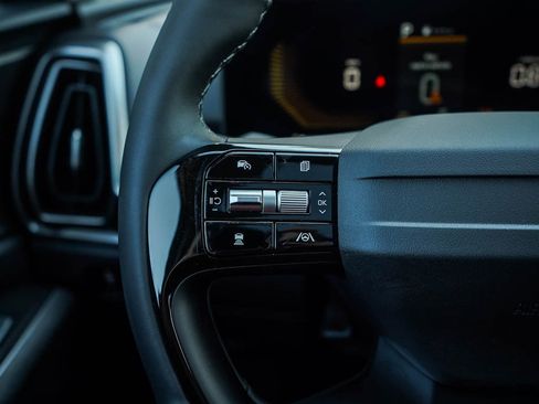 New 2026 Kia Sorento X-Line EX image 22