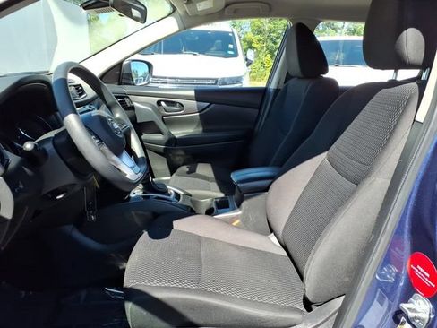 Used 2020 Nissan Rogue Sport S w/ Appearance Package FWD image 9