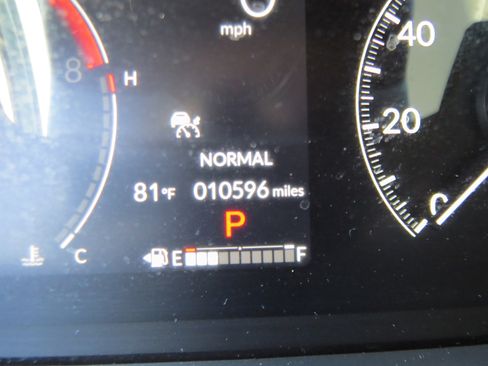 Used 2025 Honda Ridgeline Sport image 26