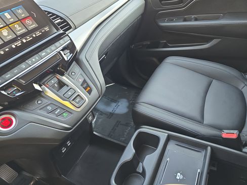 Used 2025 Honda Odyssey EX-L image 24