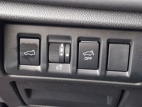 Used 2023 Subaru Outback Limited image 26