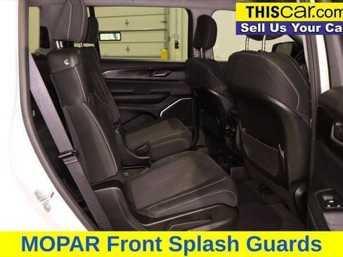Used 2022 Jeep Grand Cherokee L Laredo w/ Luxury Tech Group I RWD image 26