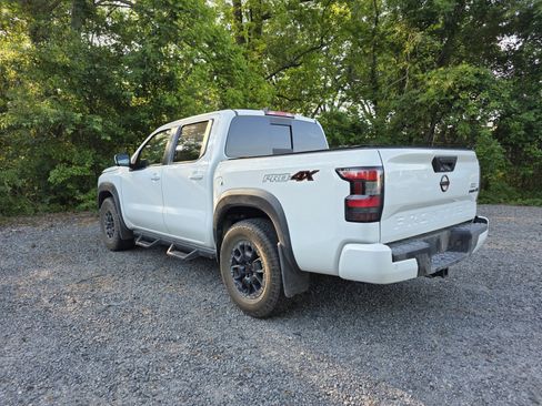 Used 2024 Nissan Frontier PRO-4X w/ Pro Premium Package image 5