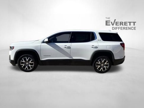 Used 2023 GMC Acadia SLE image 4