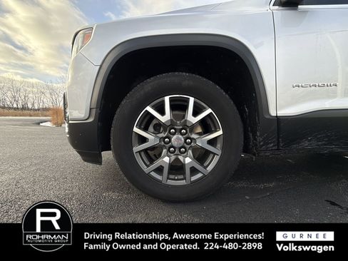 Used 2020 GMC Acadia SLE image 11