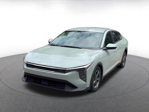 Used 2025 Kia K4 FWD image 7