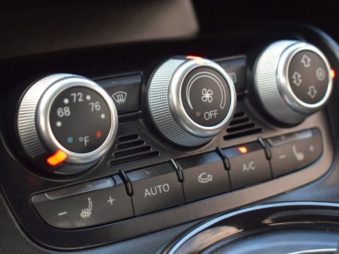 Used 2014 Audi R8 V10 AWD/4WD image 38