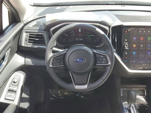 Used 2025 Subaru Ascent Premium image 17