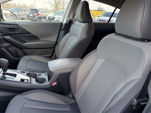 Used 2025 Subaru Crosstrek 2.0i image 13