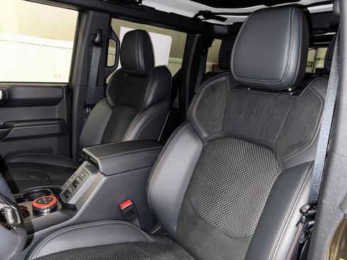 New 2025 Ford Bronco Raptor image 20