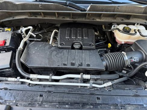 Used 2024 GMC Sierra 1500 Elevation image 25