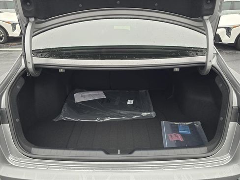 New 2025 Kia K4 GT-Line Turbo image 11