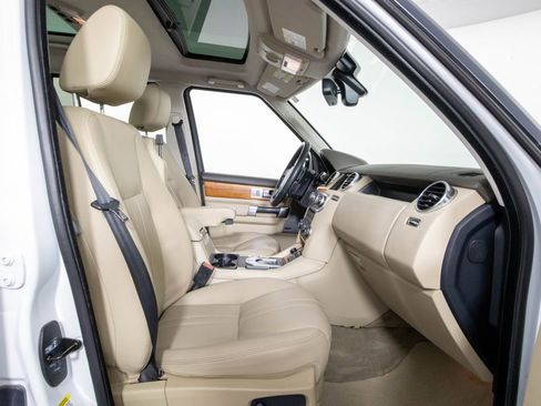 Used 2014 Land Rover LR4 HSE AWD/4WD image 8