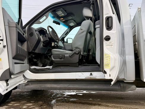 Used 2015 Ford F250 XL w/ Power Equipment Group image 14