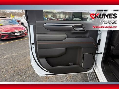 New 2026 GMC Sierra 2500 AT4 w/ AT4 Premium Plus Package AWD/4WD image 19