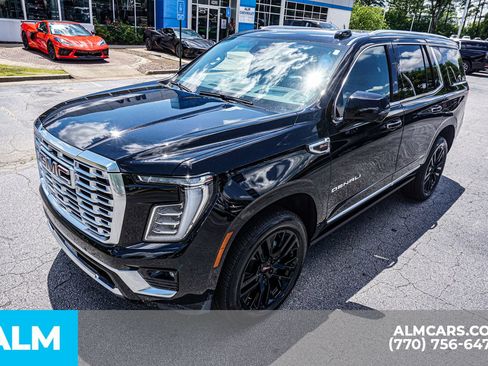 Used 2026 GMC Yukon Denali w/ Sun & Power Step Package AWD/4WD image 20