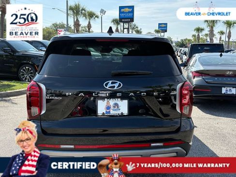 Used 2024 Hyundai Palisade Limited FWD image 6