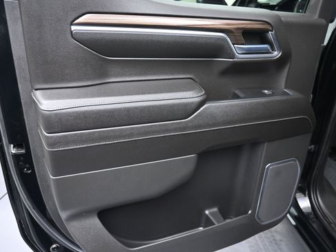 Used 2023 Chevrolet Silverado 1500 LT image 21