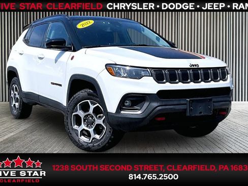 Used 2022 Jeep Compass Trailhawk AWD/4WD image 1