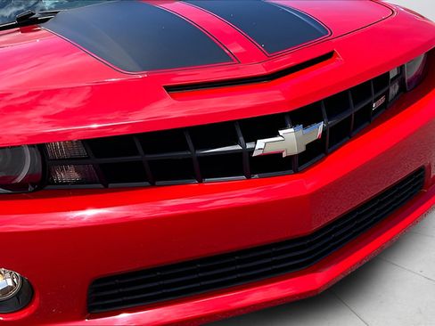 Used 2010 Chevrolet Camaro SS w/ RS Package RWD image 27