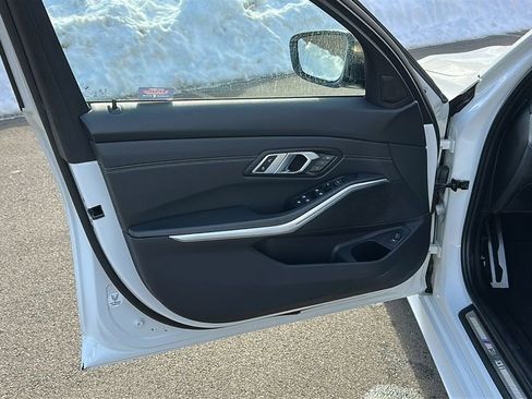 Used 2020 BMW M340i xDrive w/ Premium Package image 8