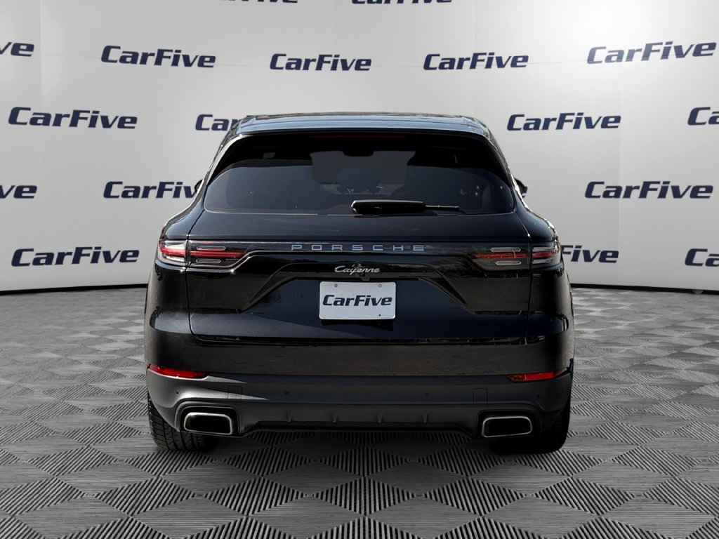 Used 2022 Porsche Cayenne w/ Premium Package AWD/4WD image 4