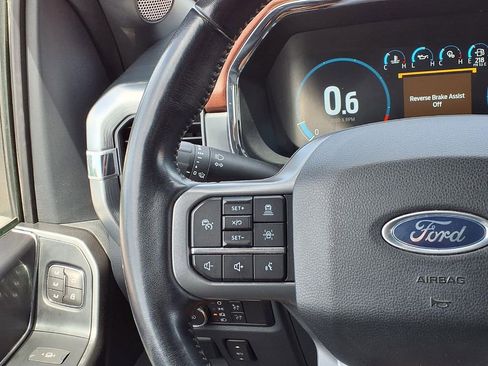 Used 2022 Ford F150 Lariat w/ Equipment Group 502A High image 38