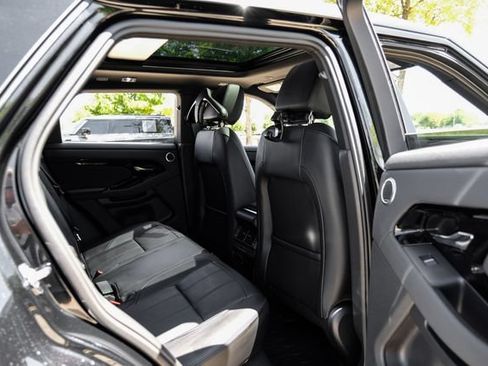 New 2026 Land Rover Range Rover Evoque S AWD/4WD image 44