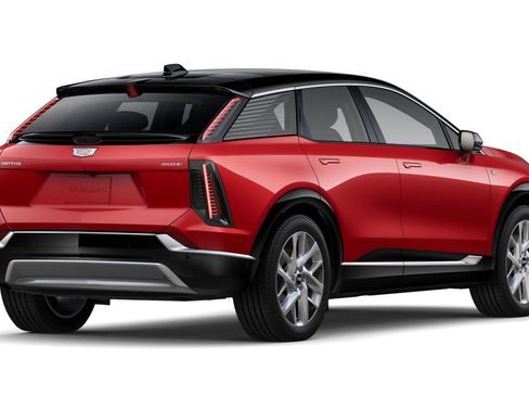 New 2026 Cadillac Optiq Luxury 2 image 29