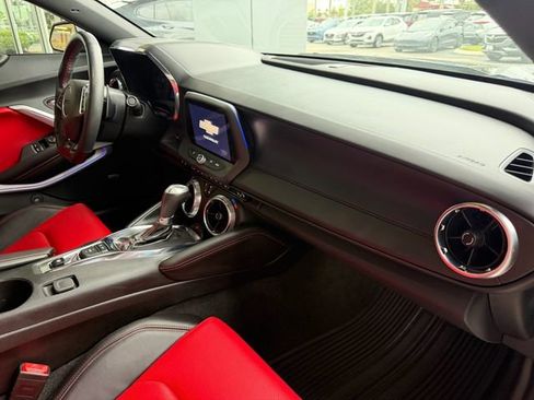 Certified 2024 Chevrolet Camaro SS RWD image 18