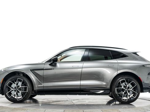 Used 2025 Aston Martin DBX 707 AWD/4WD image 6