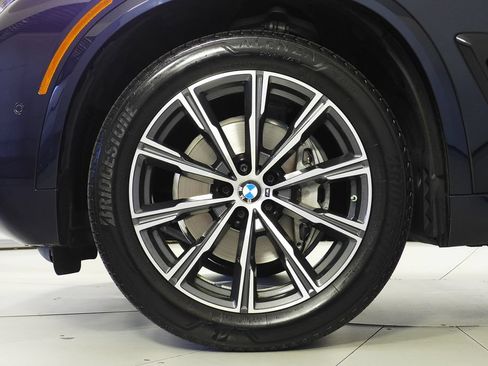 Used 2024 BMW X5 sDrive40i w/ M Sport Package RWD image 5