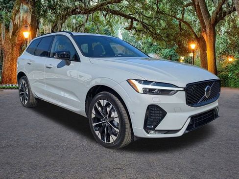 New 2026 Volvo XC60 B5 Plus w/ Protection Package Premier image 2
