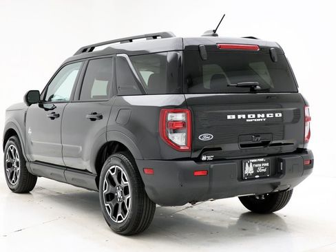 Used 2025 Ford Bronco Sport Outer Banks w/ Outer Banks Tech Package+ image 7