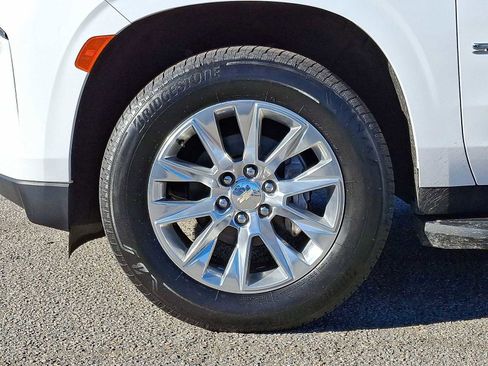 Certified 2023 Chevrolet Suburban Premier image 38