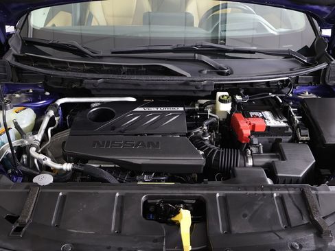 Used 2023 Nissan Rogue Platinum AWD/4WD image 24