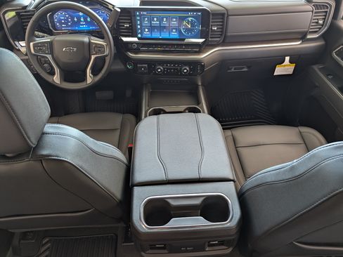Used 2026 Chevrolet Silverado 2500 LT w/ Trail Boss Package AWD/4WD image 22