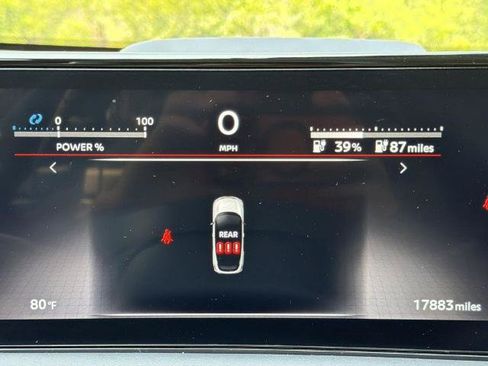 Certified 2023 Nissan Ariya FWD image 10