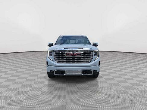 Certified 2026 GMC Sierra 1500 Denali w/ Denali Reserve Package AWD/4WD image 3