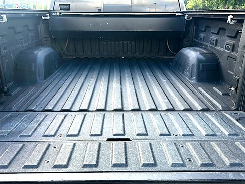 Used 2019 GMC Sierra 1500 AT4 w/ AT4 Premium Package AWD/4WD image 21