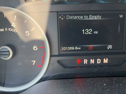 Used 2018 Ford F150 XLT w/ Equipment Group 302A Luxury image 16