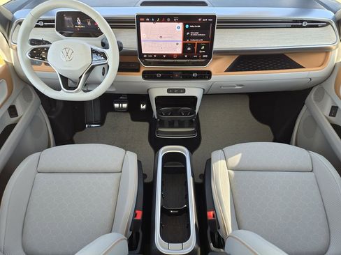 New 2025 Volkswagen ID. Buzz Pro S Plus RWD image 20