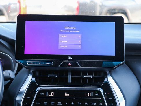 Certified 2023 Toyota Venza Limited AWD/4WD image 15