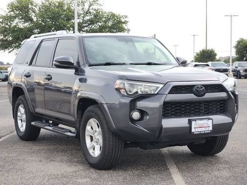 Used 2014 Toyota 4Runner SR5 Premium RWD image 2