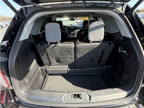 Used 2021 Ford Explorer Limited image 21