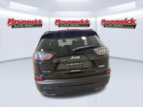 Certified 2020 Jeep Cherokee Latitude Plus w/ Cold Weather Group AWD/4WD image 14