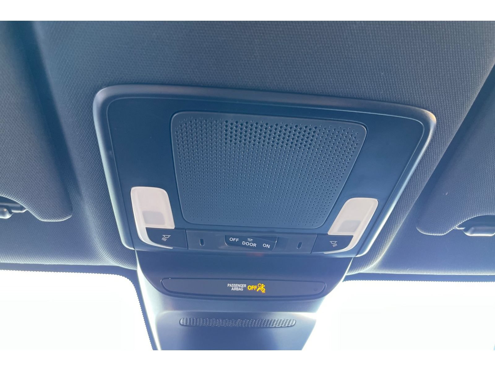 Certified 2025 Honda HR-V Sport image 23