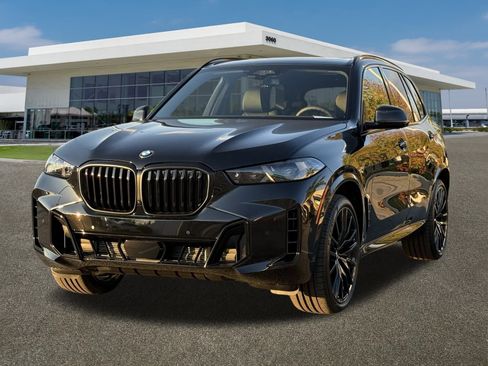New 2026 BMW X5 sDrive40i image 4