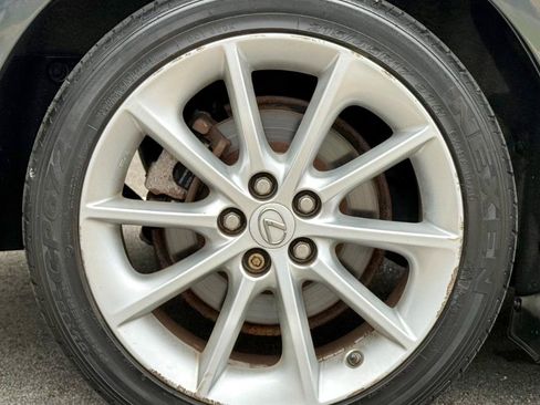 Used 2011 Lexus CT 200h Premium FWD image 24